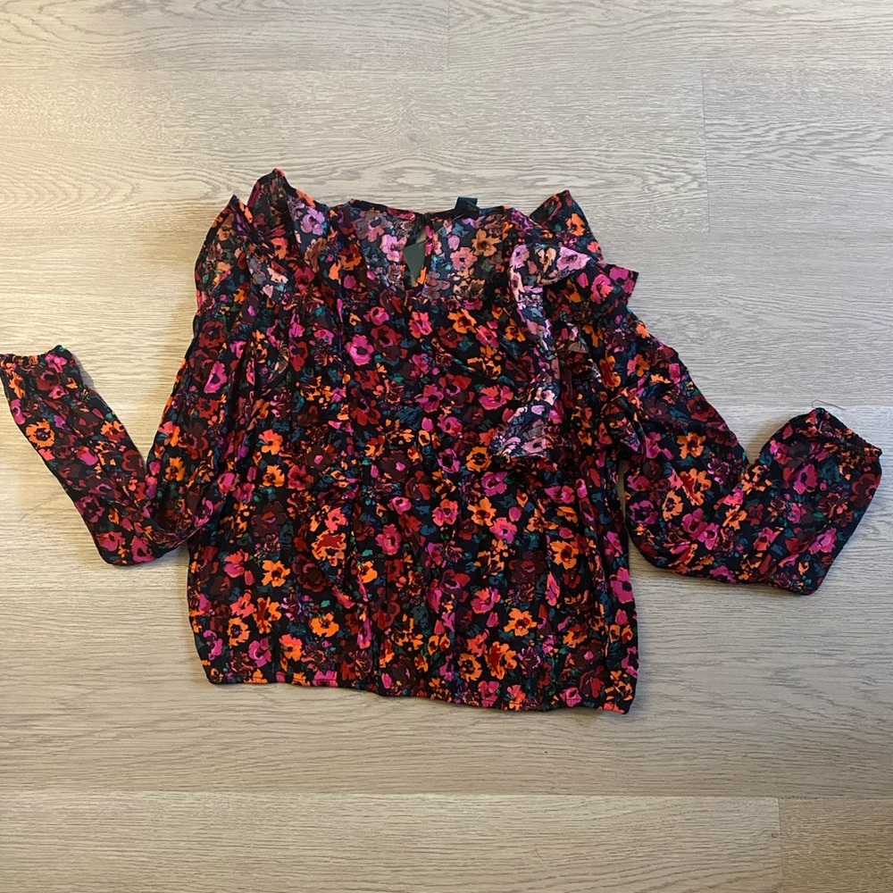 NWT Floral Blouse